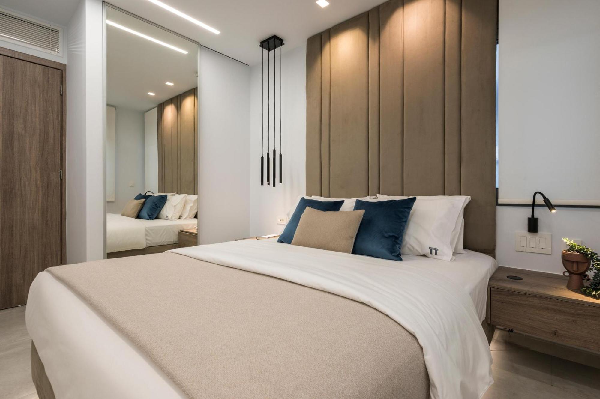 Π Suite Project: Smart Bnb ハニア エクステリア 写真