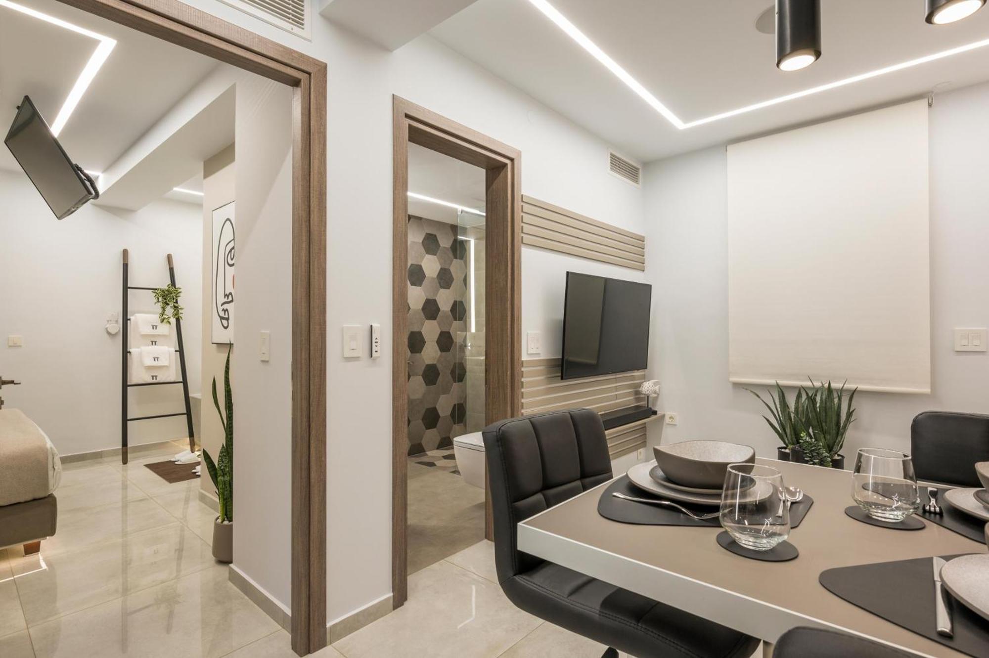 Π Suite Project: Smart Bnb ハニア エクステリア 写真